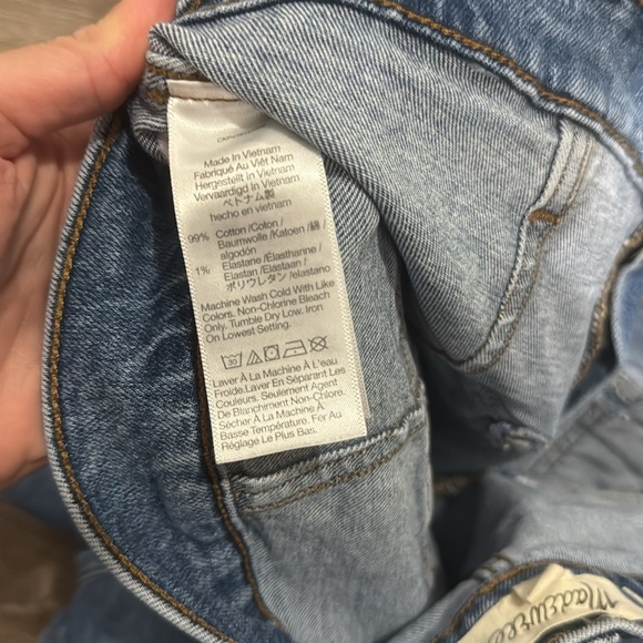 Madewell Shorts - Picture 5 of 5